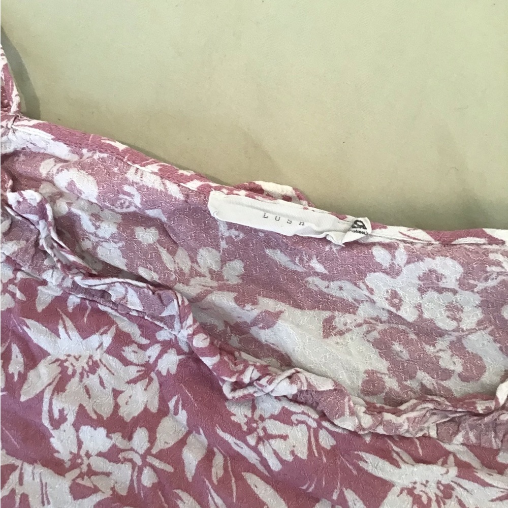 Off should 3/4 sleeve blouse